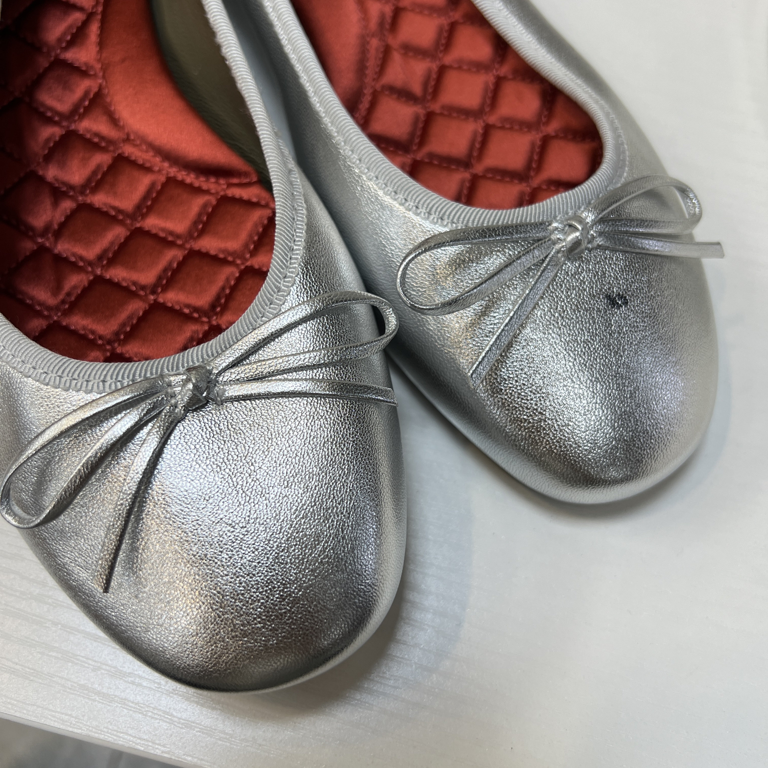 早春外贸新品真皮女鞋简约舒适蝴蝶结平底鞋软底单鞋41码42码43码,女鞋,浅口单鞋,淘宝优惠券,粉丝福利购,淘宝优惠卷