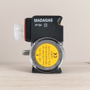 燃气燃烧机器配件风压气压开关锅炉压力开关马达斯madas