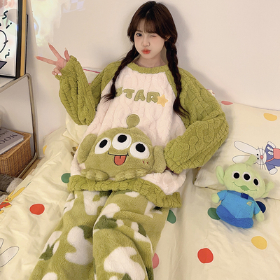 可爱珊瑚绒睡衣女可外穿冬家居服