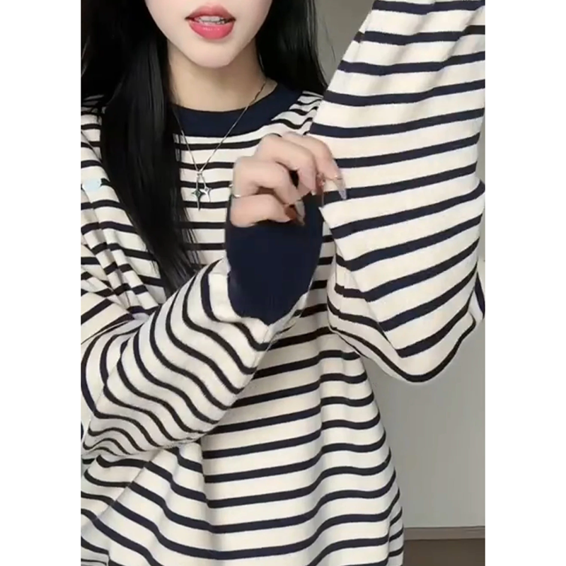 设计感拼接撞色条纹套头卫衣女早