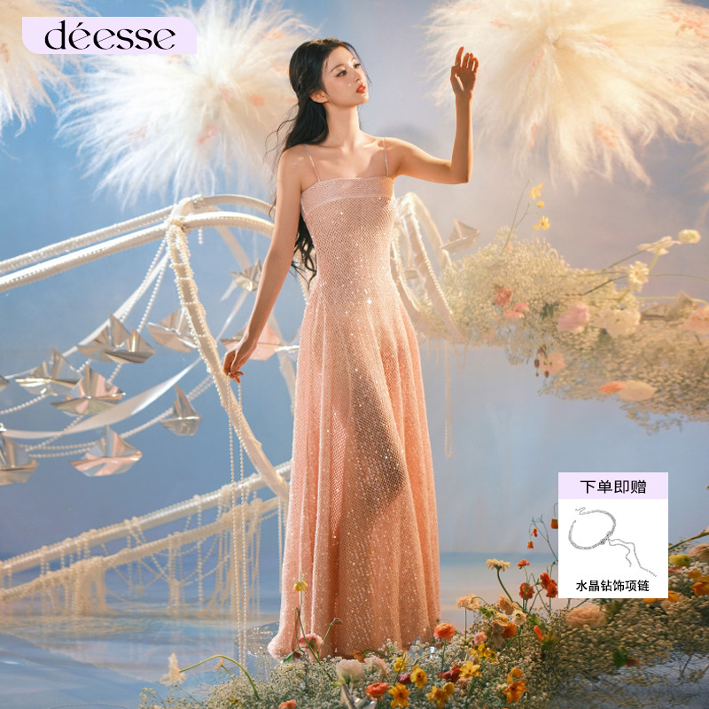 亮片针织抹胸大摆吊带连衣裙