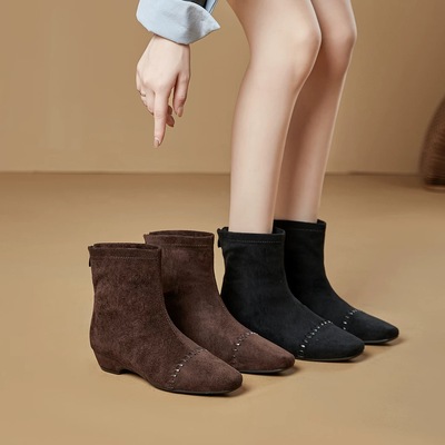 英伦风马丁靴女款2025新款爆款春秋配裙子时尚气质增高显瘦短靴子