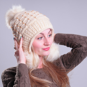冬季帽子女韩版潮可爱兔毛混纺双层加厚针织帽保暖护耳哈尔滨特产