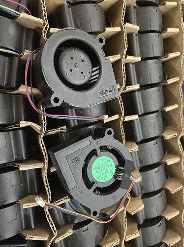 全新原装ADDA AB05005HX200F00 5V 0.55A 涡轮散热风扇 5.8CM对角