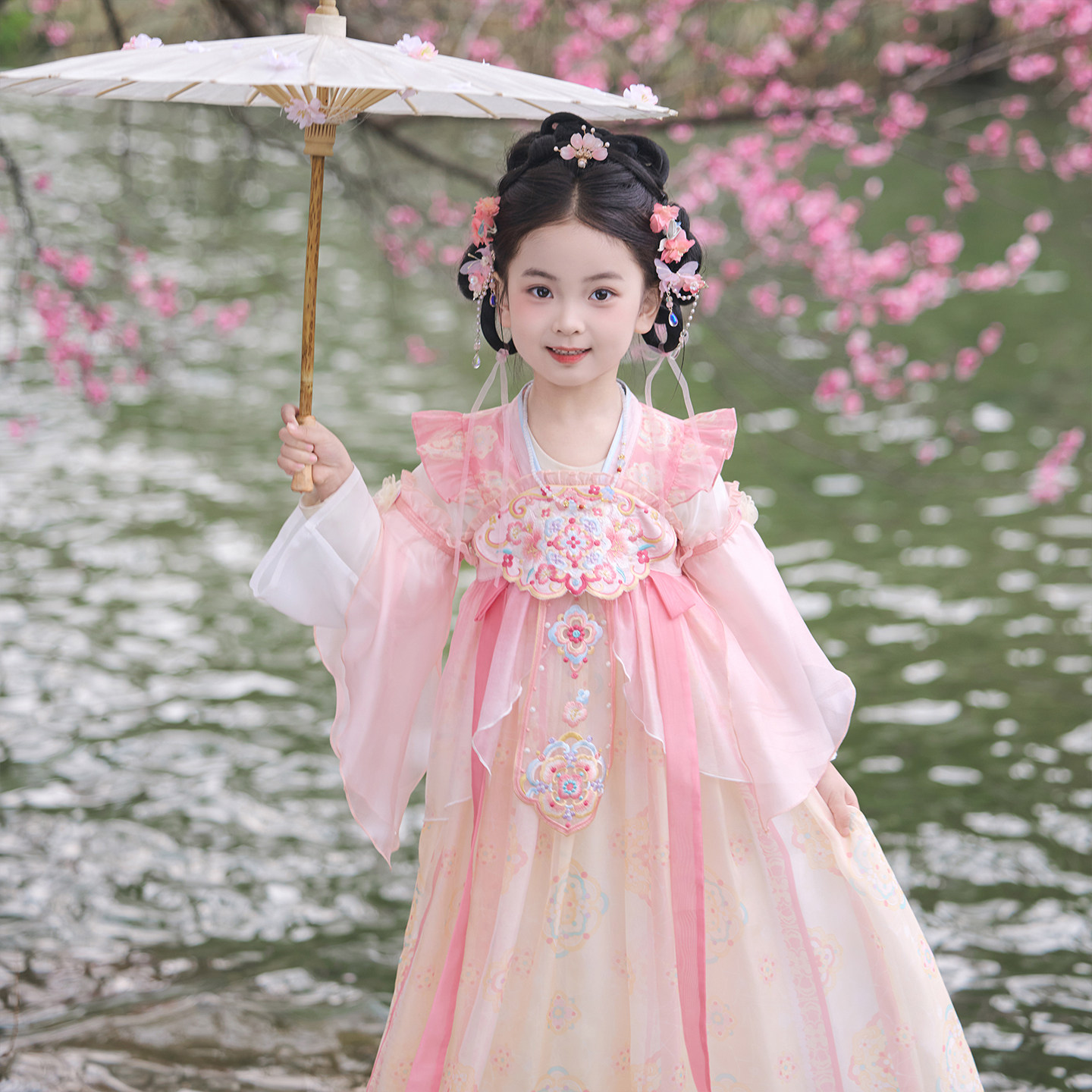 旗铂汉服女童春装2026新款连衣裙图片