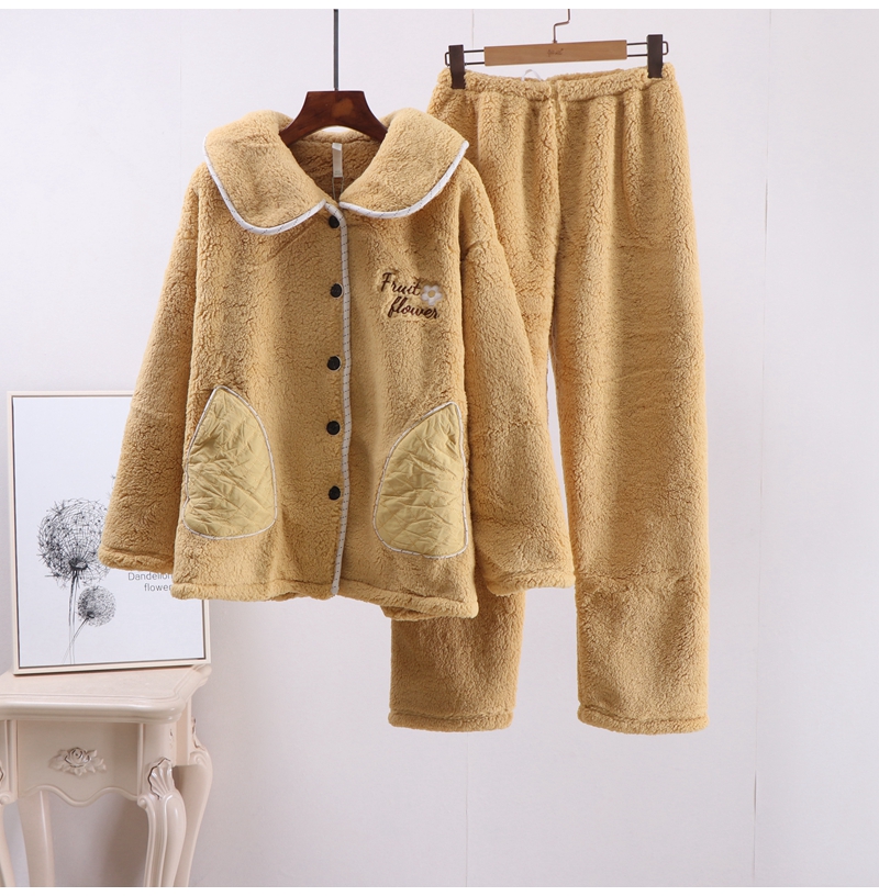 品牌折扣珊瑚绒睡衣女冬娃娃领长袖保暖开衫可爱法兰绒家居服套装