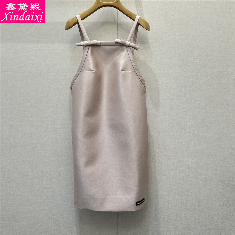 鑫黛熙2026春夏新款性感露背修身显瘦粉色吊带连衣裙女气质背心裙,女装/女士精品,背心吊带,淘宝优惠券,粉丝福利购,淘宝优惠卷