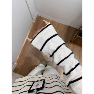 杏色条纹长袖t恤女春秋新款宽松显瘦打底内搭圆领慵懒风撞色上衣