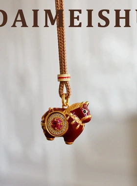 马年原创新中式红色滴油小马毛衣链轻奢高级感百搭本命年长项链女