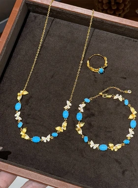 爆款复古精致时尚百搭锆石拉丝蝴蝶项链轻奢高级感锁骨链女