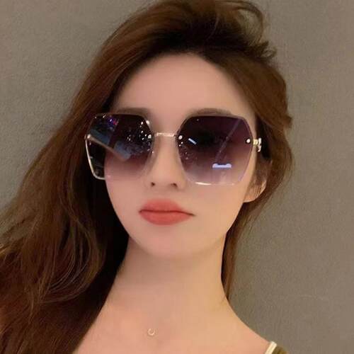 美国轻奢框切边太阳镜女防紫外线