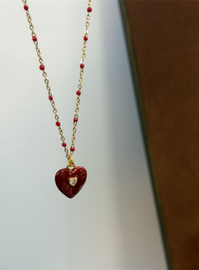安可拉红色滴油镶钻爱心项链轻奢小众锁骨链气质百搭新年毛衣链女