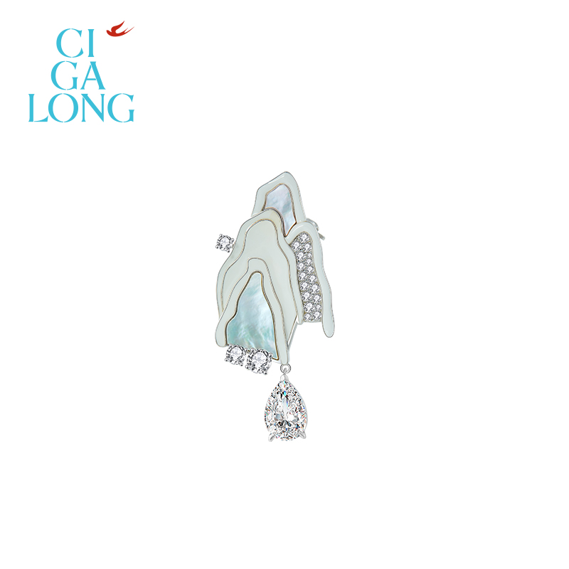 苍山白雪白水晶母贝胸针