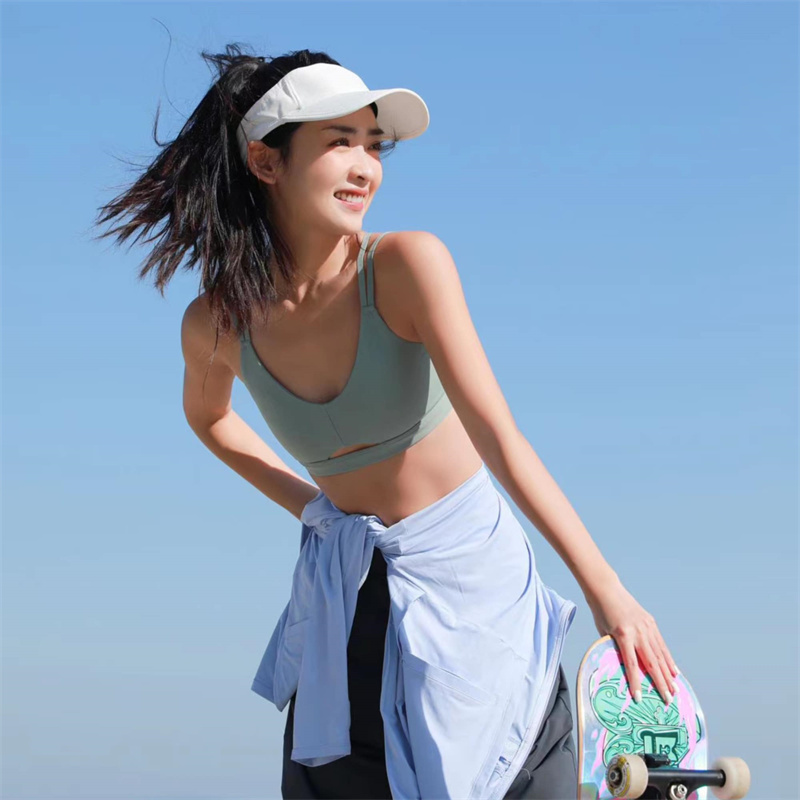 阿迪达斯女装低强度瑜伽普拉提运动紧身内衣HR3038 HR3039 HR3037