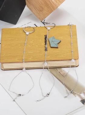 韩版连指手链带戒指手指一体链手背简约甜美潮女士款饰品