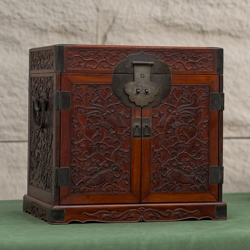 清代黄花梨浮雕麒麟引凤官皮箱文玩古董收藏海南黄花梨箱子首饰盒