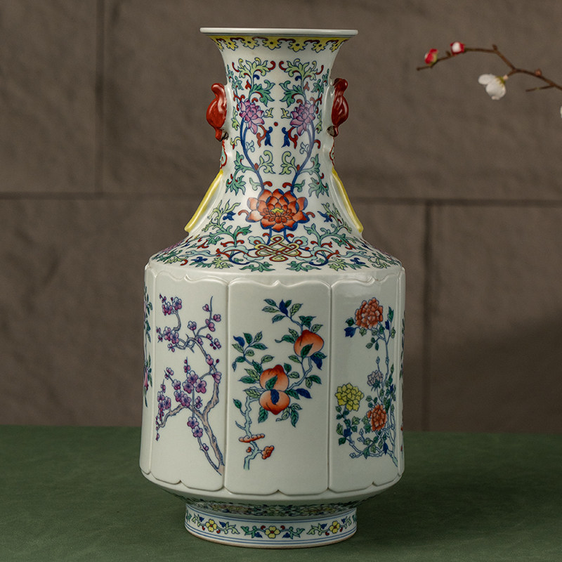 清代斗彩花卉纹蝠耳赏瓶文玩古董收藏客厅办公室瓷器艺术品摆件