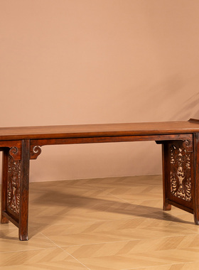 清代黄花梨双凤纹大翘头案