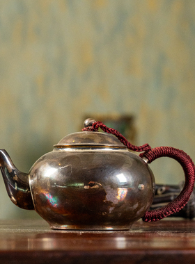 清代芳远堂款银壶摆件