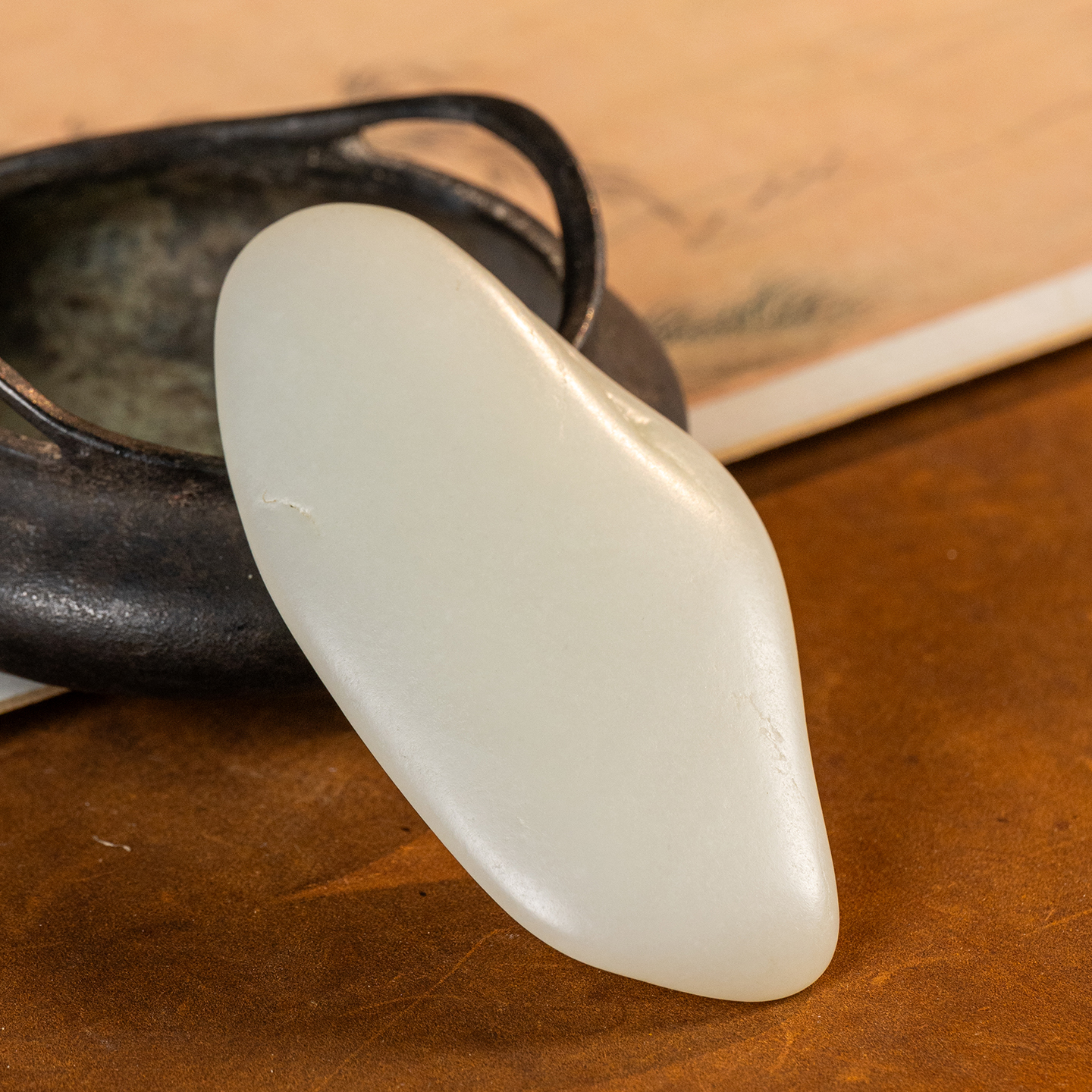 和田玉籽料玉器收藏真品天然新疆和田玉籽料原石摆件手把件105g