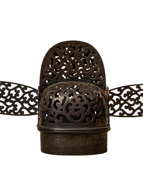 纯银镂雕卷草纹官帽形香薰