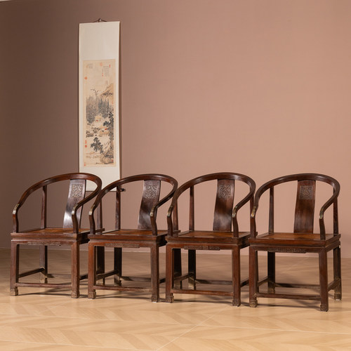 清中期柞榛木方材圈椅