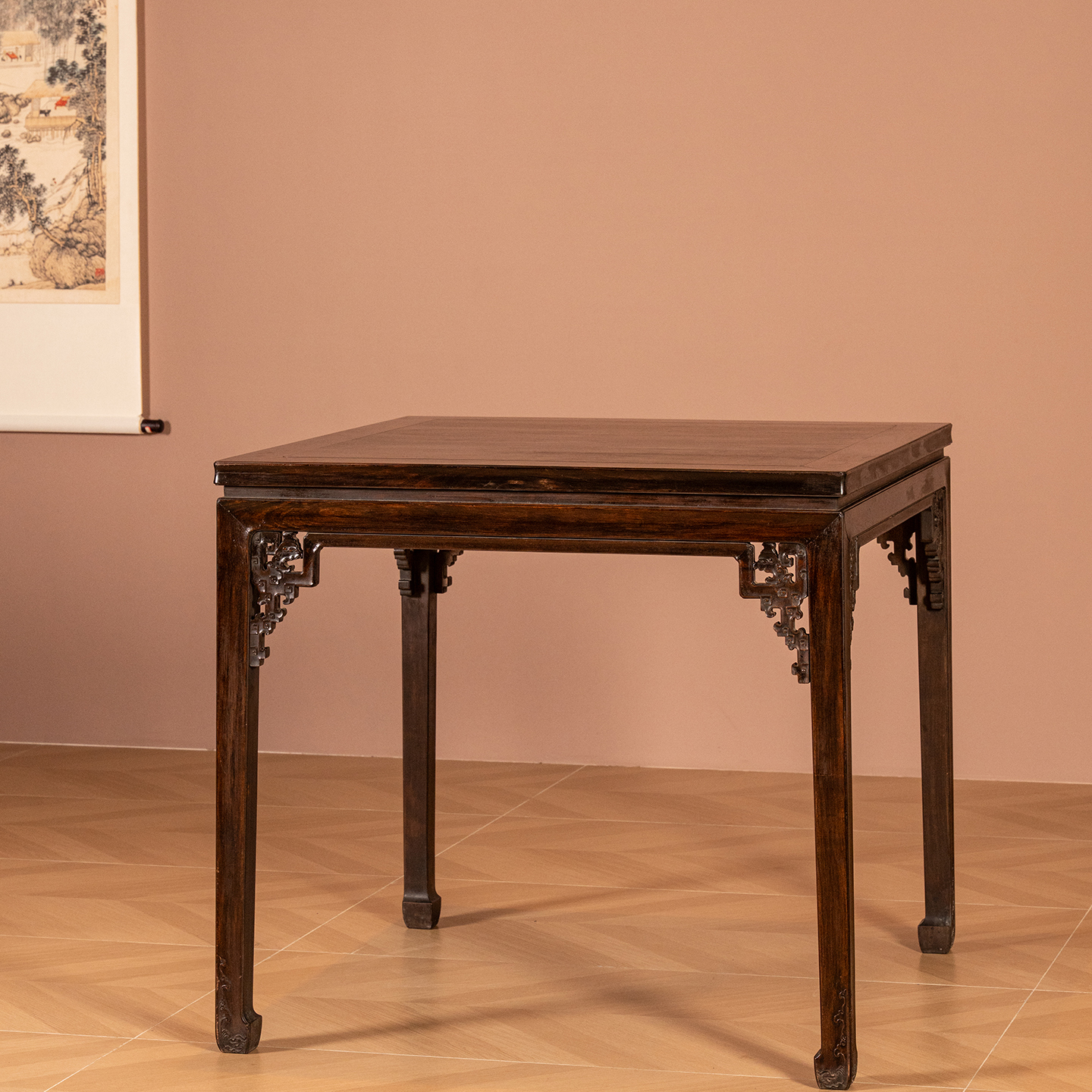 小叶紫檀透雕夔龙纹方桌