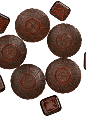 朱漆葵花形杯托及方形茶点盘成套