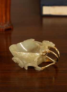 清代和田玉灵芝纹包铜柄笔洗