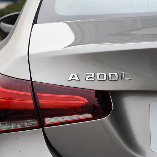 适用于奔驰A级车标A200L