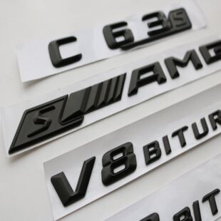 CLA45 GLA45 CLS63 E63 AMG字标后尾标志黑色 奔驰车标C63S A45