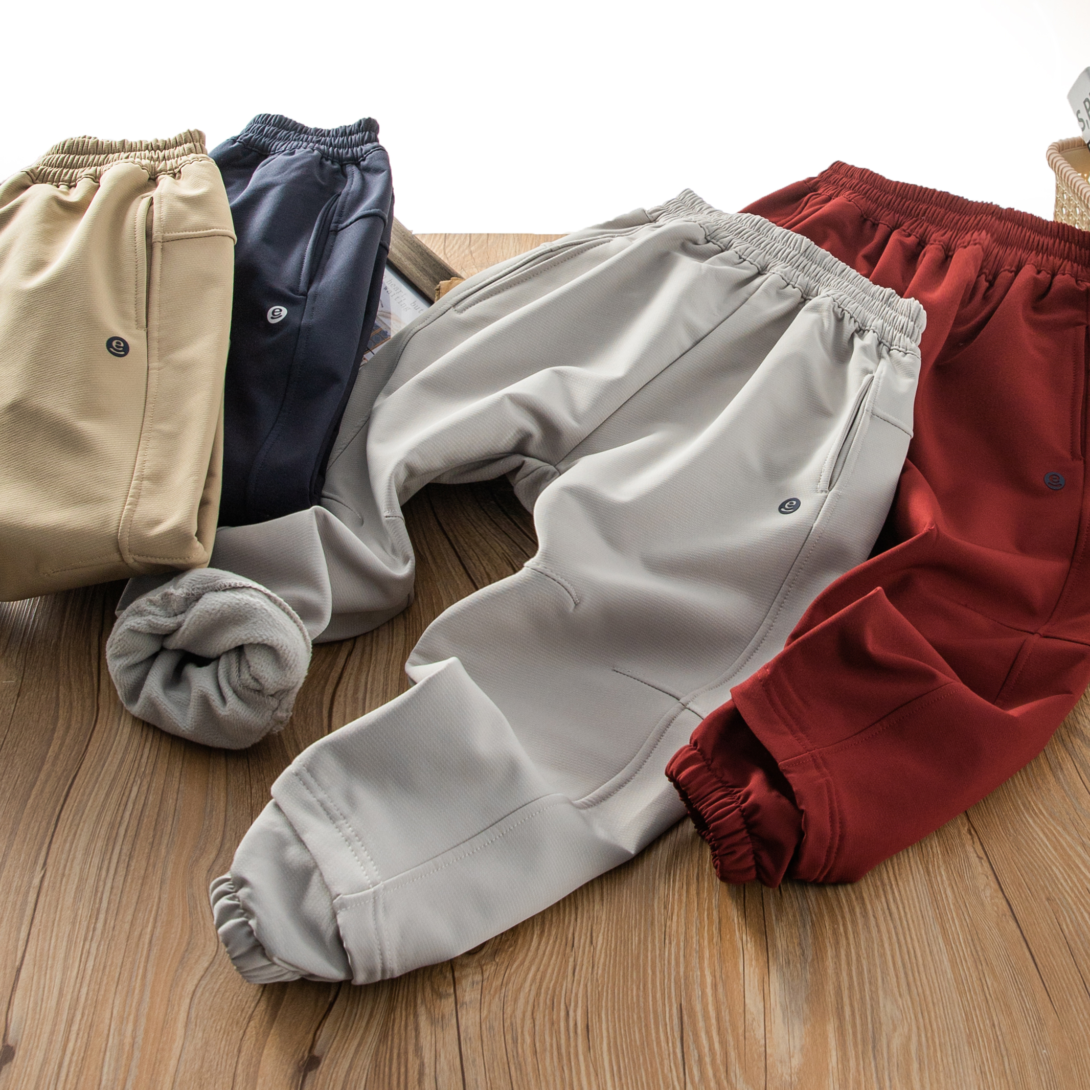 儿童2025秋冬季加绒保暖防风脚口运动长裤男女童百搭休闲长裤洋气