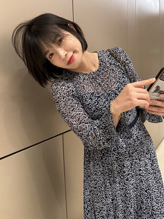 落落大方~显贵 复古爱心印花气质圆领长袖收腰连衣裙优雅百褶长裙