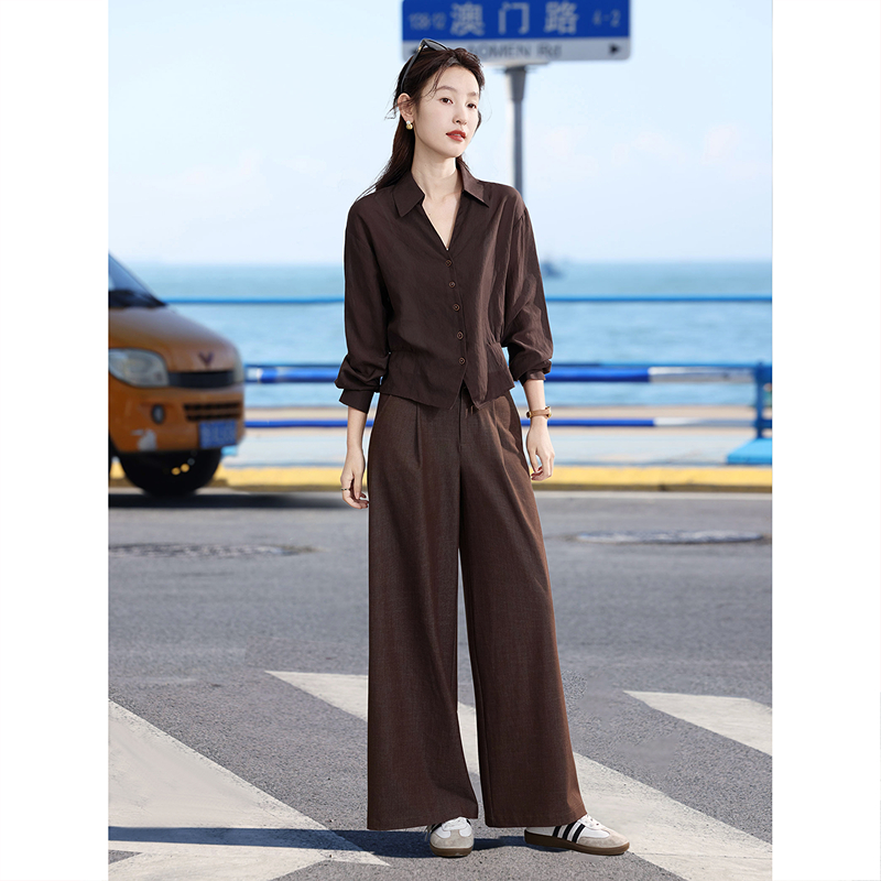 苏醒的乐园减龄显瘦时髦两件套秋季新品时尚通勤衬衫阔腿长裤套装