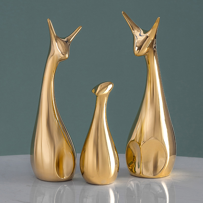 金色三只鹿工艺品摆件客厅电视柜发财鹿陶瓷家居饰品轻奢玄关装饰