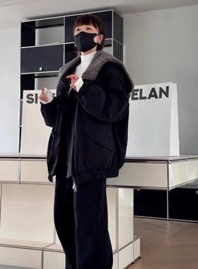 诗歌兰欧洲站22002新款25年冬拉链翻领棉服牛角扣设计外套