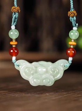 玉阅珠宝女天山翠天然吊坠