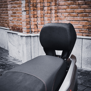 适用于豪爵ADX125靠背改装ADX带人靠背乘客腰靠无损安装靠垫配件