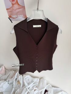 WEME2026早秋高品质纯欲Polo领无袖一排扣针织背心女修身显瘦上衣
