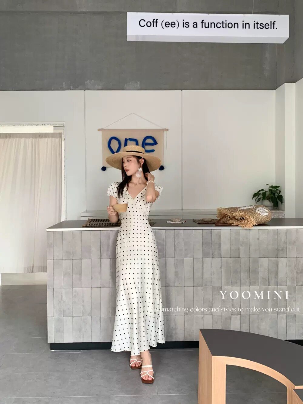 YOOMINI2026夏新款韩系V领木耳边泡泡袖印花波点修身显瘦连衣裙女
