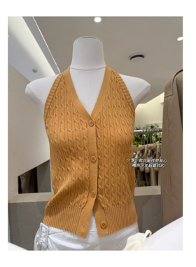 Yoomini2026春夏韩版气质V领一排扣针织挂脖背心修身显瘦无袖上衣