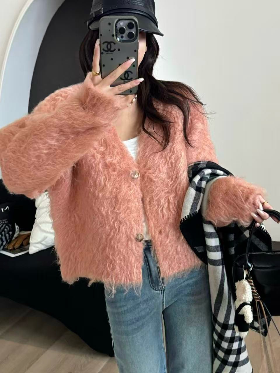 自带滤镜磨皮秋冬软糯厚羊驼毛衣拉毛拉绒V领针织衫开衫宽松慵懒