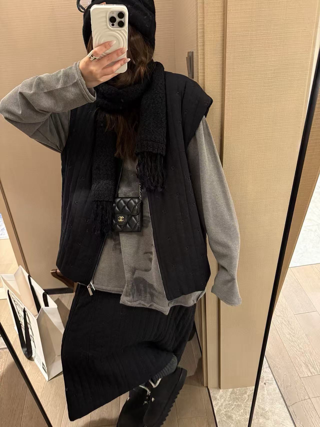 坑条刺绣绗棉韩系复古马甲女秋冬宽松叠穿廓形设计感上衣外套