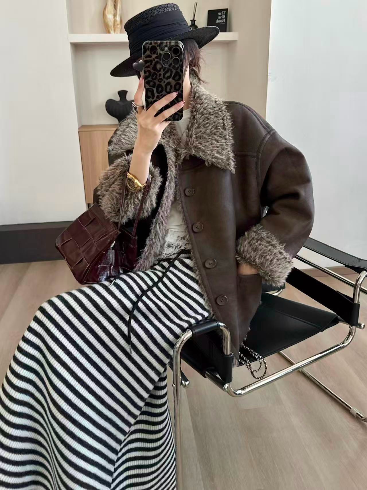 【摩卡茶茶】高级感保暖两面穿皮衣大衣环保皮毛一体冬日外套