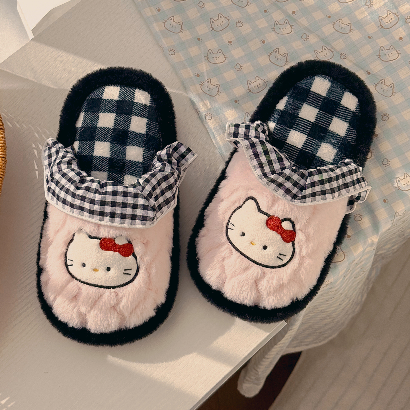 HelloKitty猫冬季家居室内棉拖鞋女可爱防滑kt拖鞋包头毛绒月子鞋