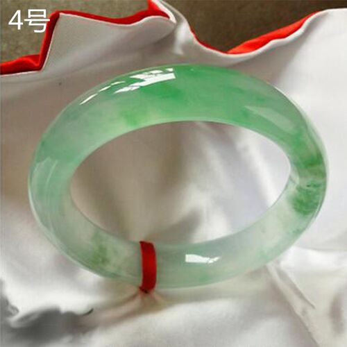 翡翠色飘花手镯子女款