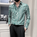 绿色