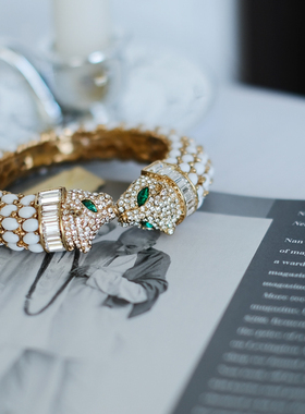 vintage toccata KJL 绿色 豹 白色 保存品 手镯