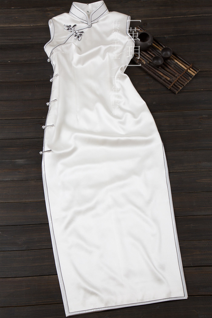 茧玥高端旗袍定制量身店手工老上海定做订做白色真丝长款优雅