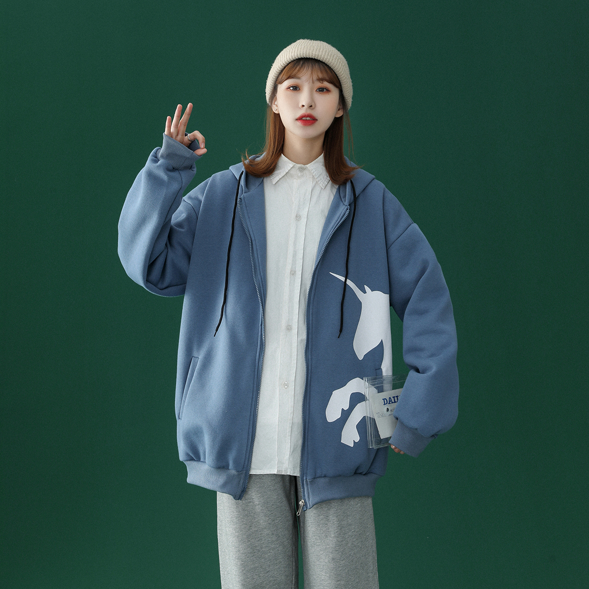 2021 spring new hooded cardigan jacket printed men's blue background blue